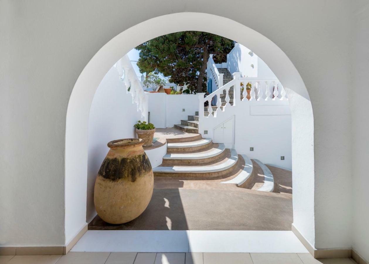 カルボナキ ホテル Mykonos Town エクステリア 写真